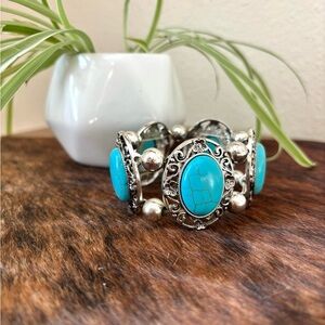 Elegant Silver and Turquoise Bracelet